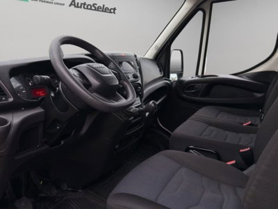 Iveco Daily Telaio 35S12 2.3 HPT PLM Cabinato (7)