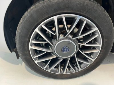 Lancia Ypsilon 1.2 69 CV 5 porte GPL Ecochic Silver (12)