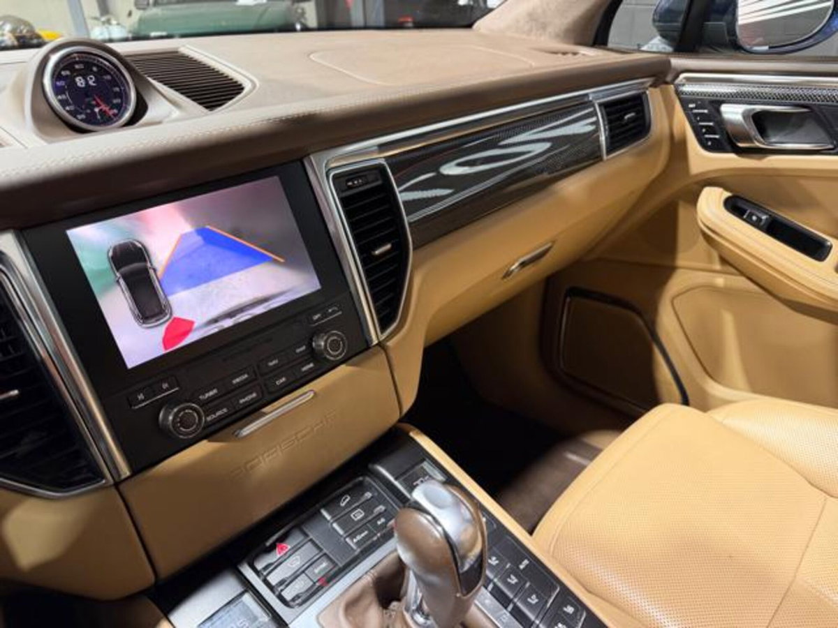Porsche Macan Turbo Performance (14)