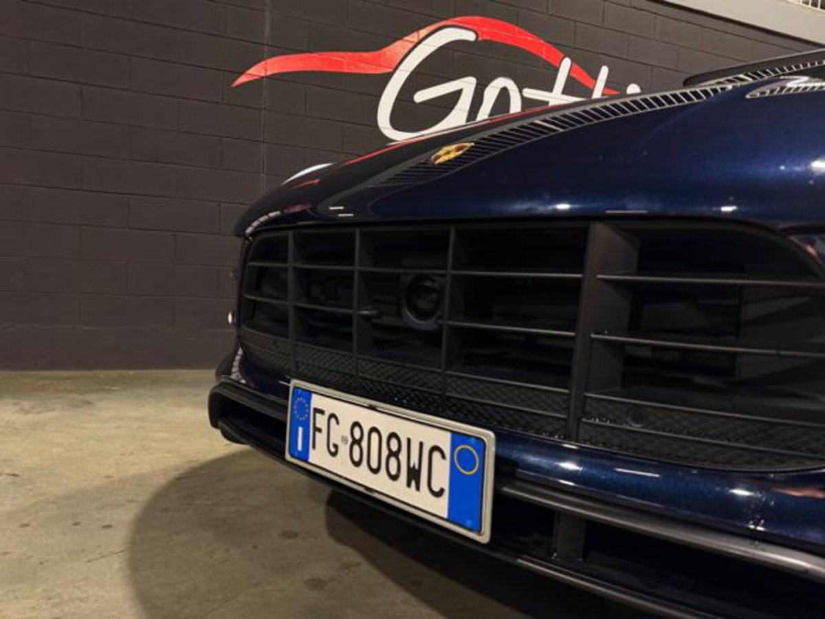 Porsche Macan Turbo Performance (8)