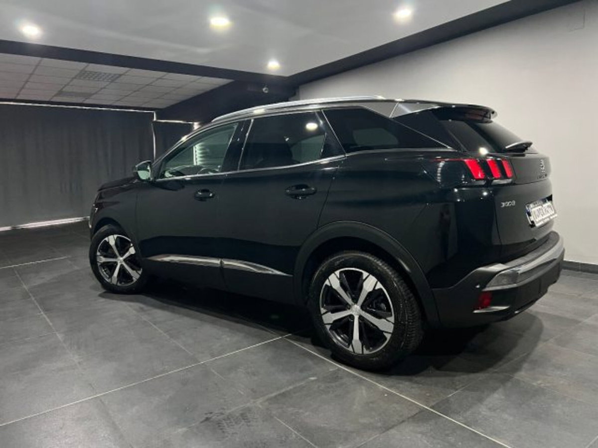 Peugeot 3008 BlueHDi 130 S&S Allure (3)