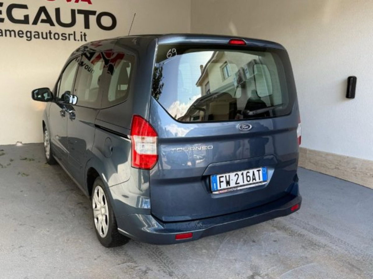 Ford Tourneo Courier 1.0 EcoBoost 100 CV Plus (16)