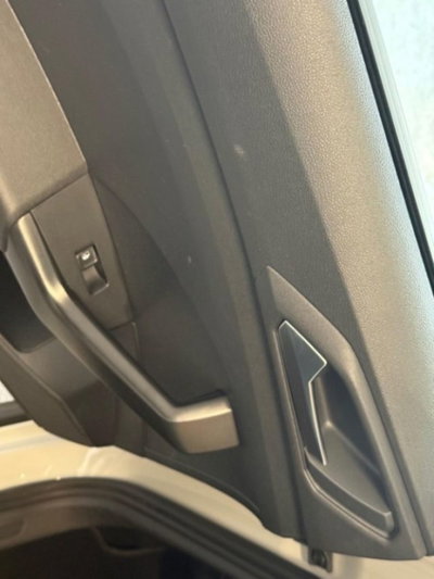 Volkswagen T-Cross 1.0 TSI Style BMT (11)