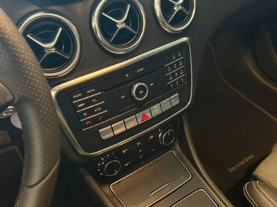 Mercedes-Benz Classe A 200 d Automatic Premium (17)