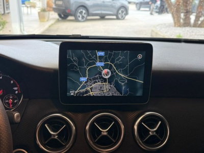 Mercedes-Benz Classe A 200 d Automatic Premium (18)