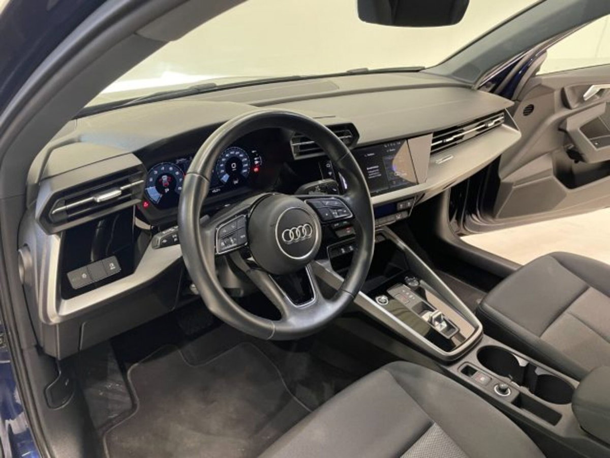 Audi A3 Sedan 30 TFSI S tronic Business Advanced (15)