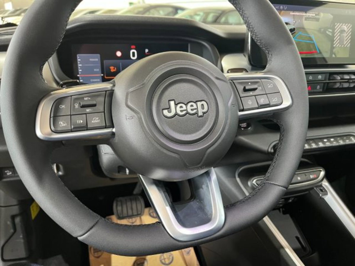 Jeep Avenger 1.2 turbo e-hybrid mhev Summit fwd 110cv edct6 (17)