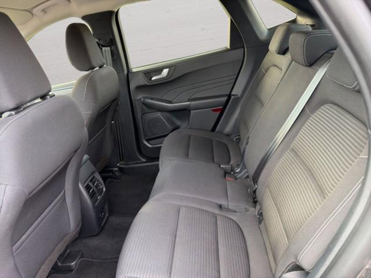Ford Kuga 2.5 Plug In Hybrid 225 CV CVT 2WD Titanium (11)