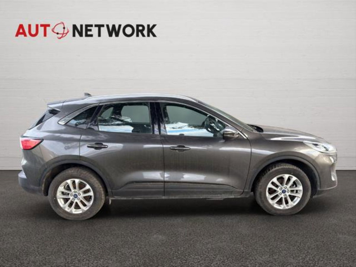 Ford Kuga 2.5 Plug In Hybrid 225 CV CVT 2WD Titanium (4)