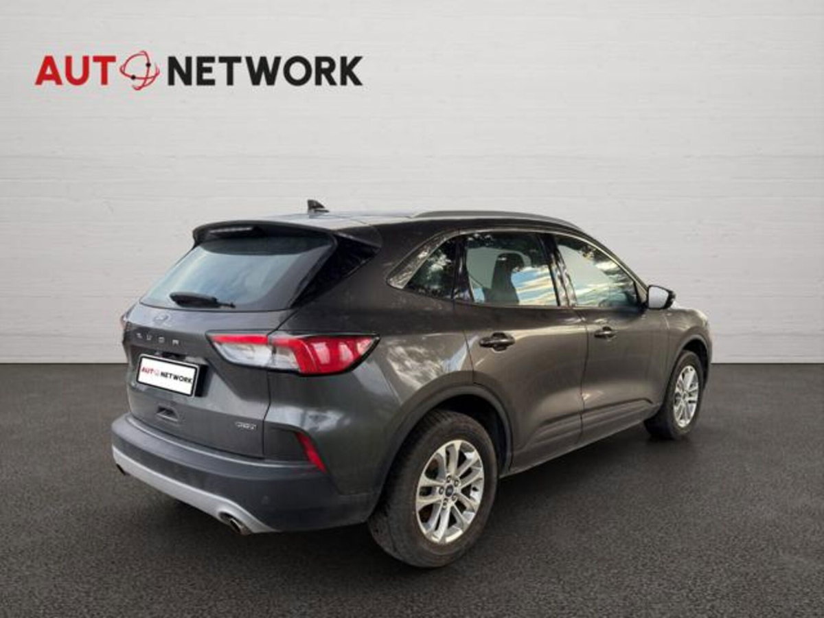 Ford Kuga 2.5 Plug In Hybrid 225 CV CVT 2WD Titanium (5)