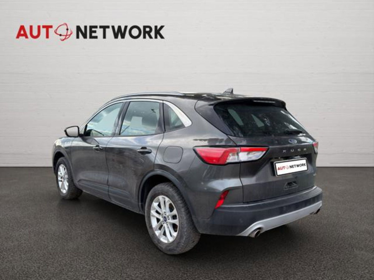 Ford Kuga 2.5 Plug In Hybrid 225 CV CVT 2WD Titanium (6)