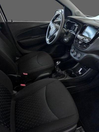 Opel Karl Rocks 1.0 73 CV (2)