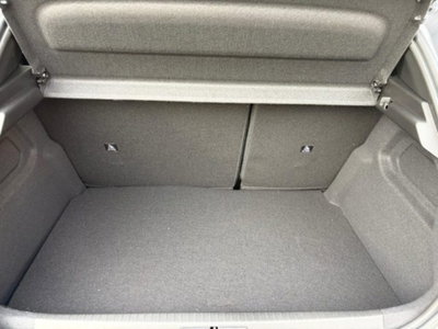 Peugeot 208 1.2 hybrid Active 100cv e-dcs 6 (17)