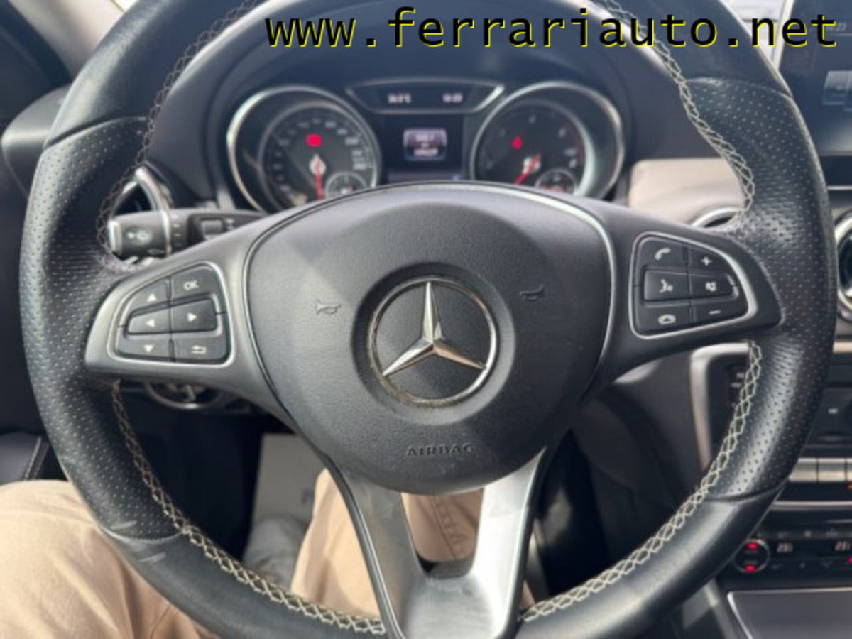 Mercedes-Benz GLA SUV 180 d Enduro Activity (10)
