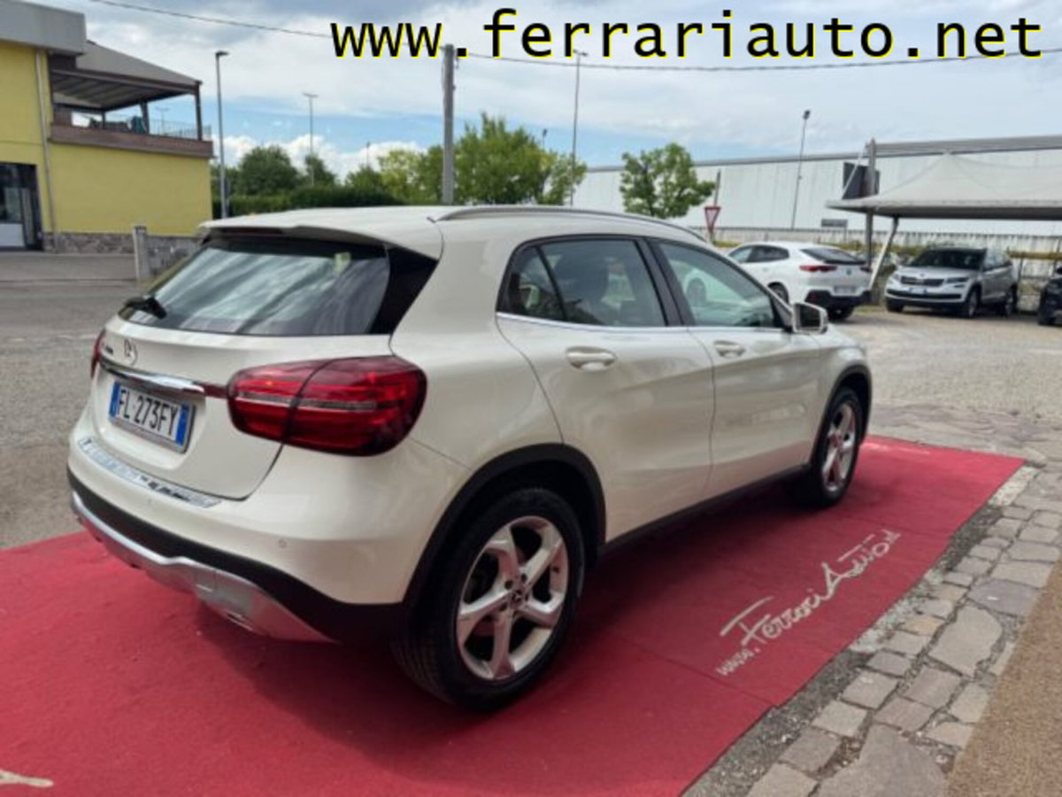 Mercedes-Benz GLA SUV 180 d Enduro Activity (3)