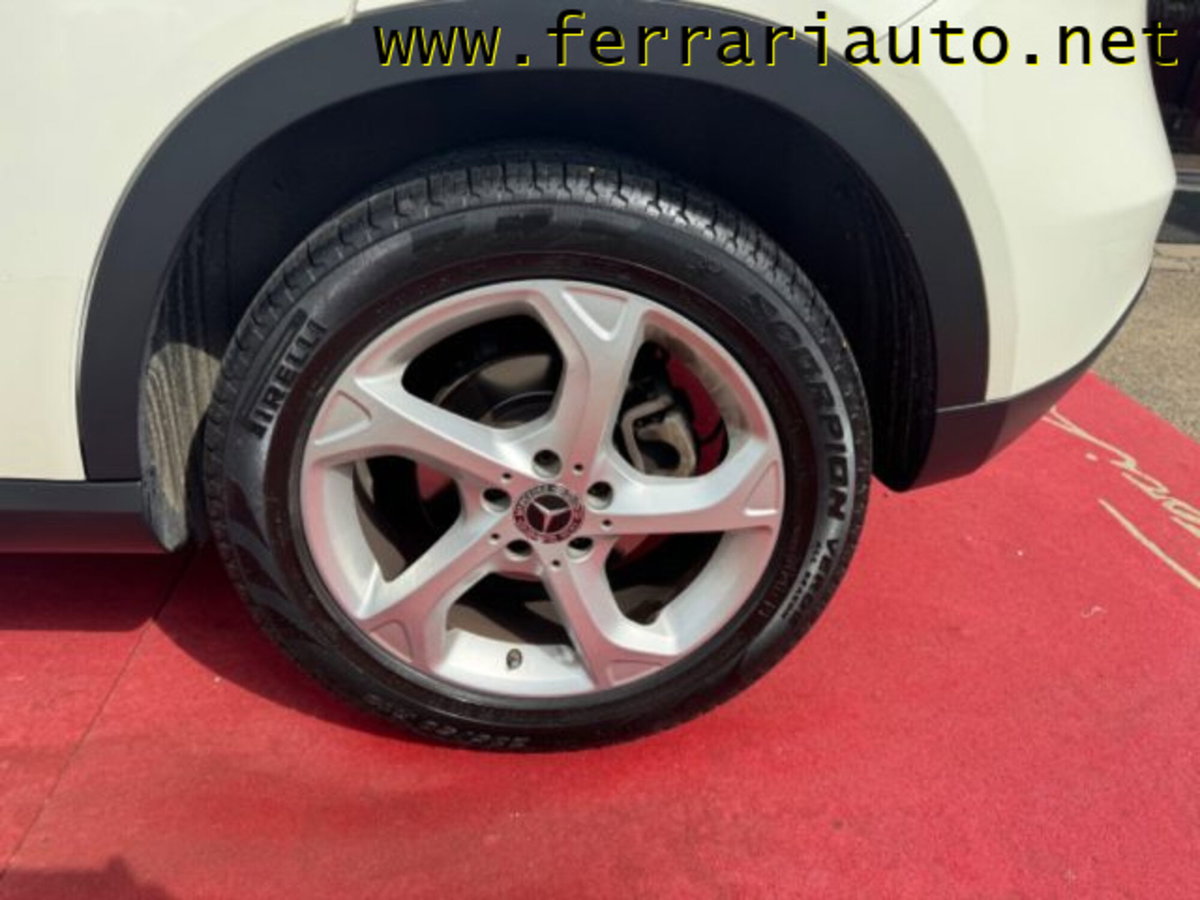 Mercedes-Benz GLA SUV 180 d Enduro Activity (6)