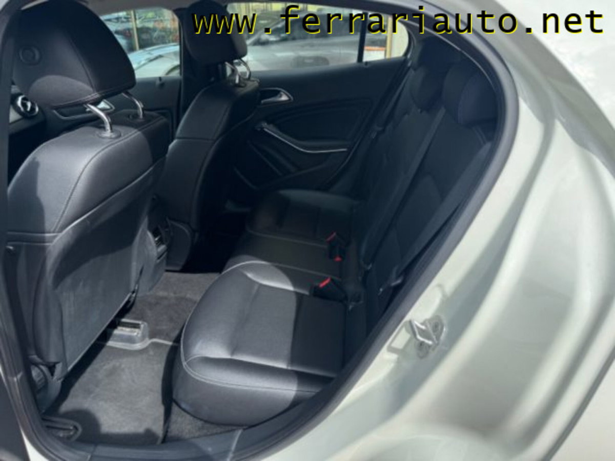 Mercedes-Benz GLA SUV 180 d Enduro Activity (8)