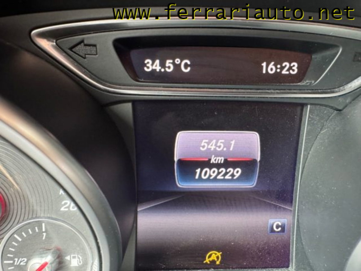 Mercedes-Benz GLA SUV 180 d Enduro Activity (9)