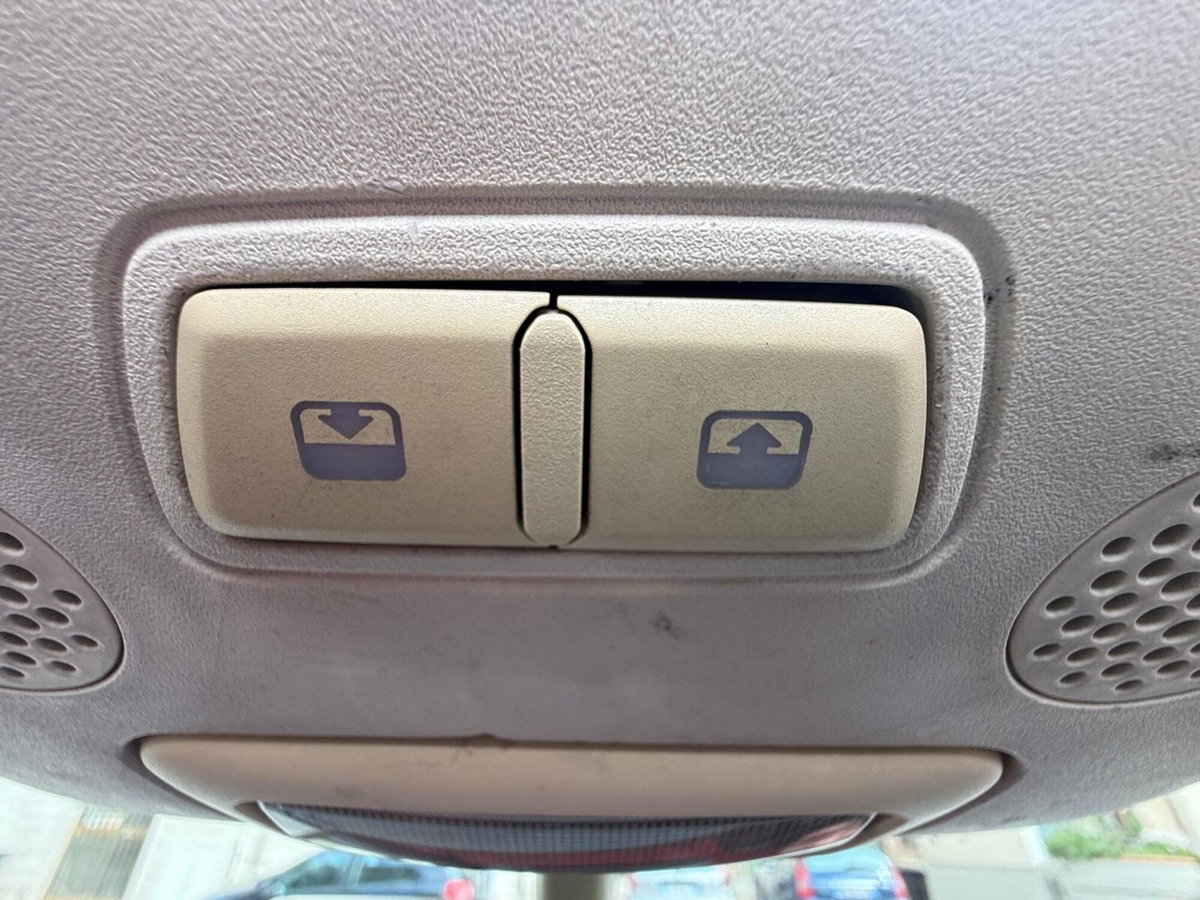 Fiat 500 1.2 Dualogic Dolcevita (11)