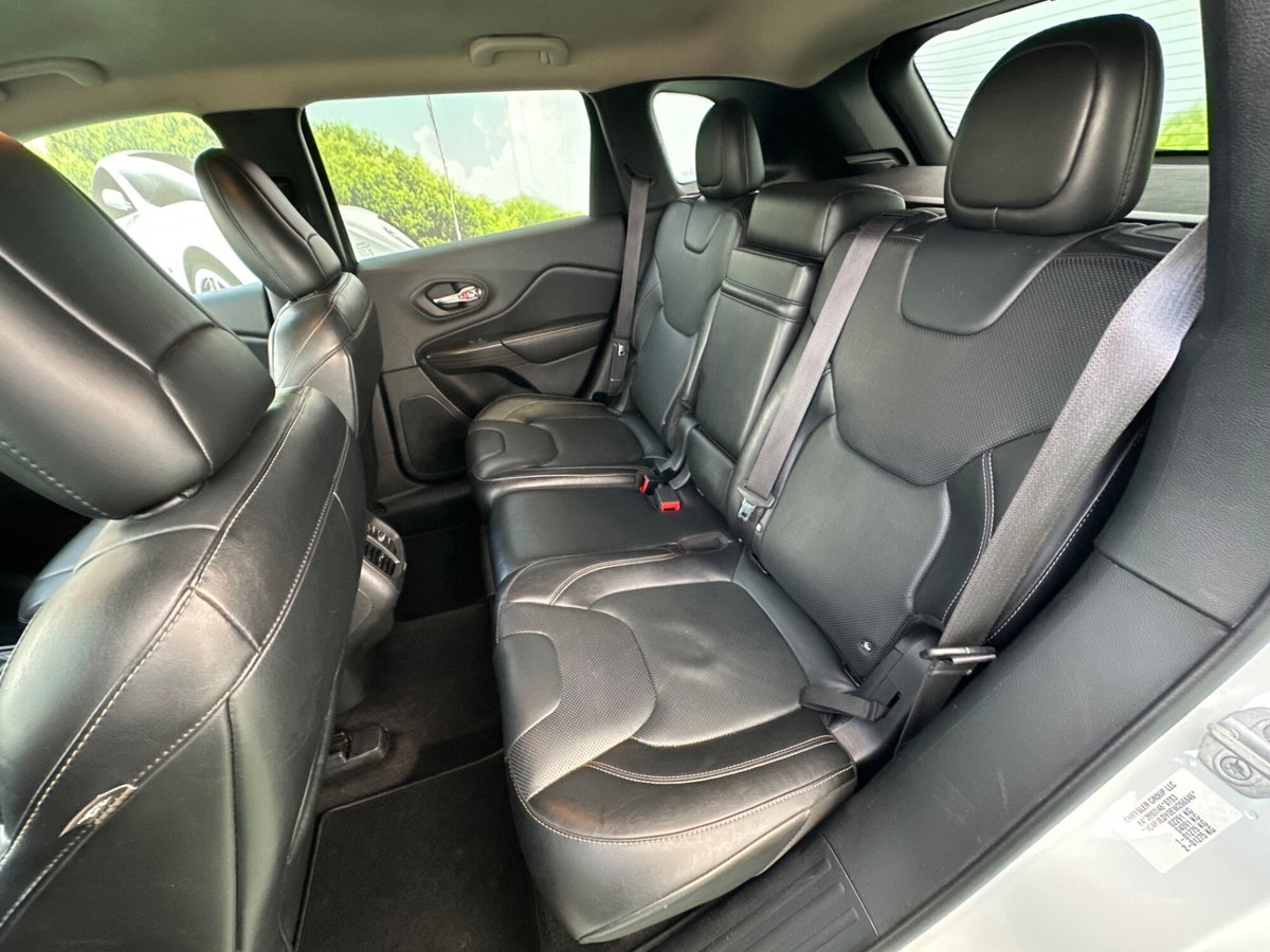 Jeep Cherokee 2.0 Mjt II Limited (8)