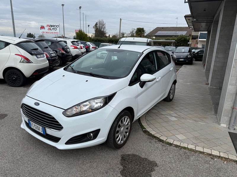 Ford Fiesta 1.2 60CV 5 porte Black & White Edition