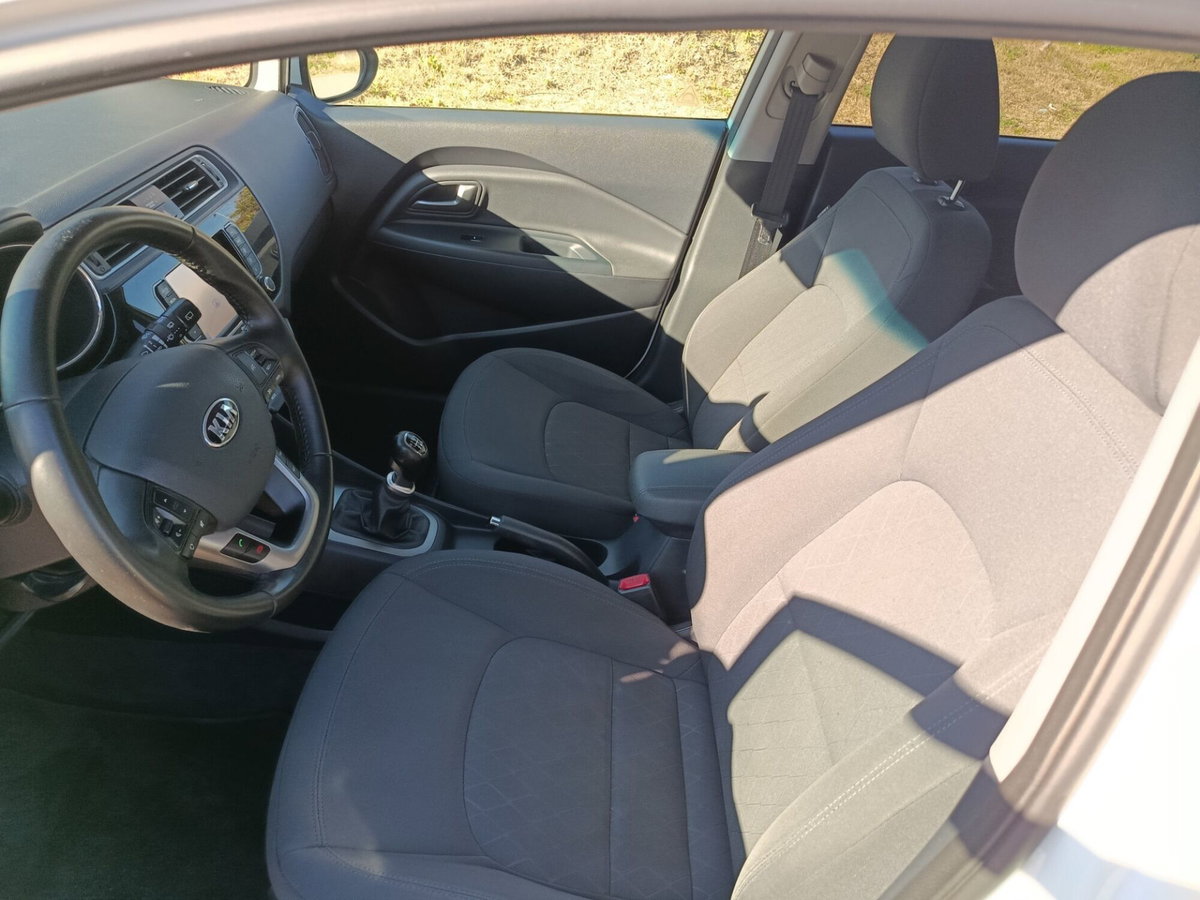 Kia Rio 1.1 CRDi 5p.S&S High Tech (15)