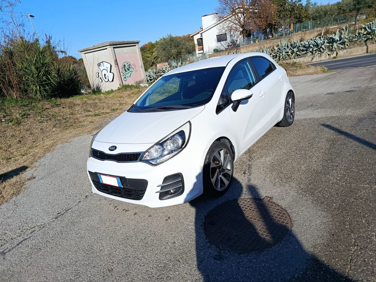 Kia Rio 1.1 CRDi 5p.S&S High Tech (2)