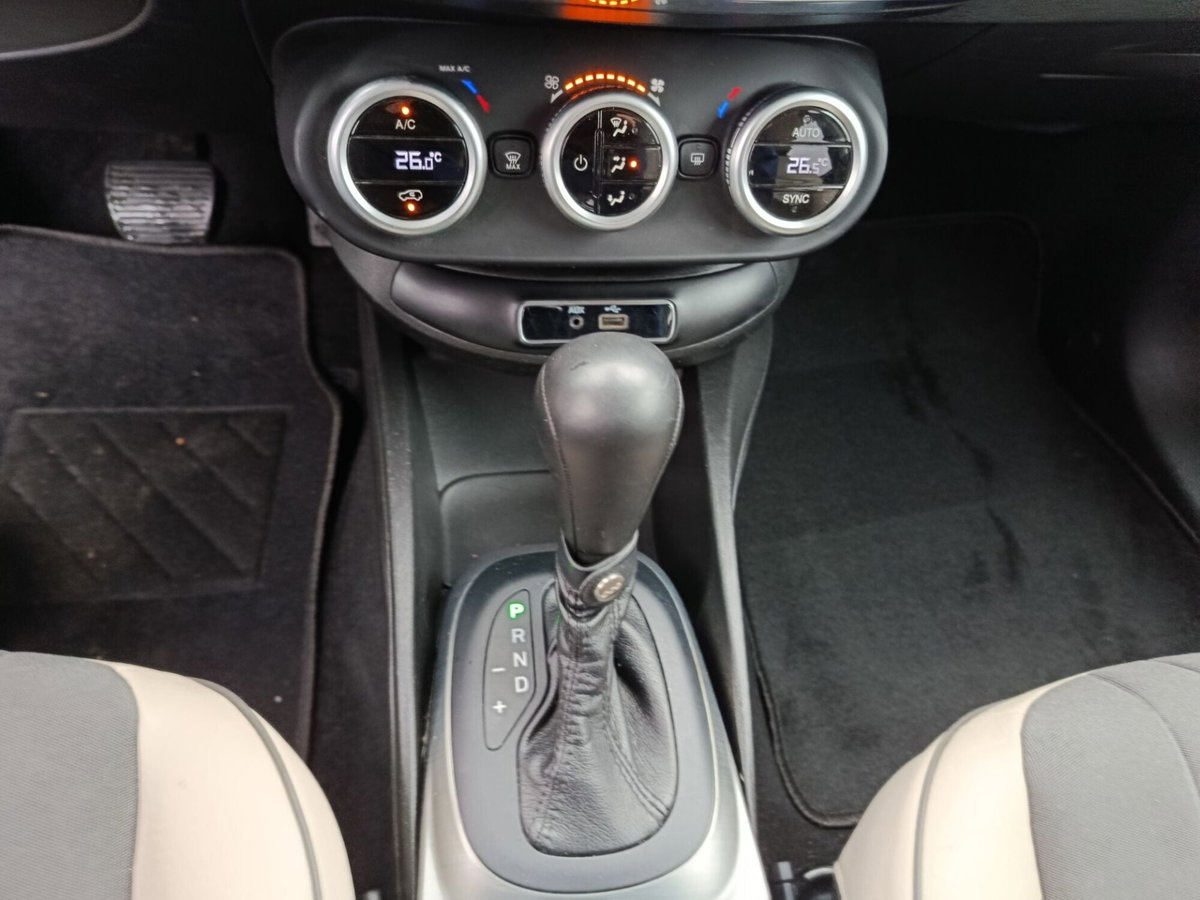 Fiat 500X 1.4 MultiAir 140 CV DCT Lounge (13)
