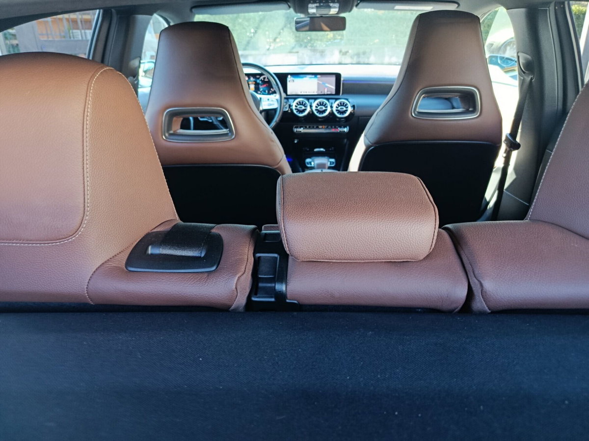 Mercedes-Benz Classe A 220 Automatic Premium (19)