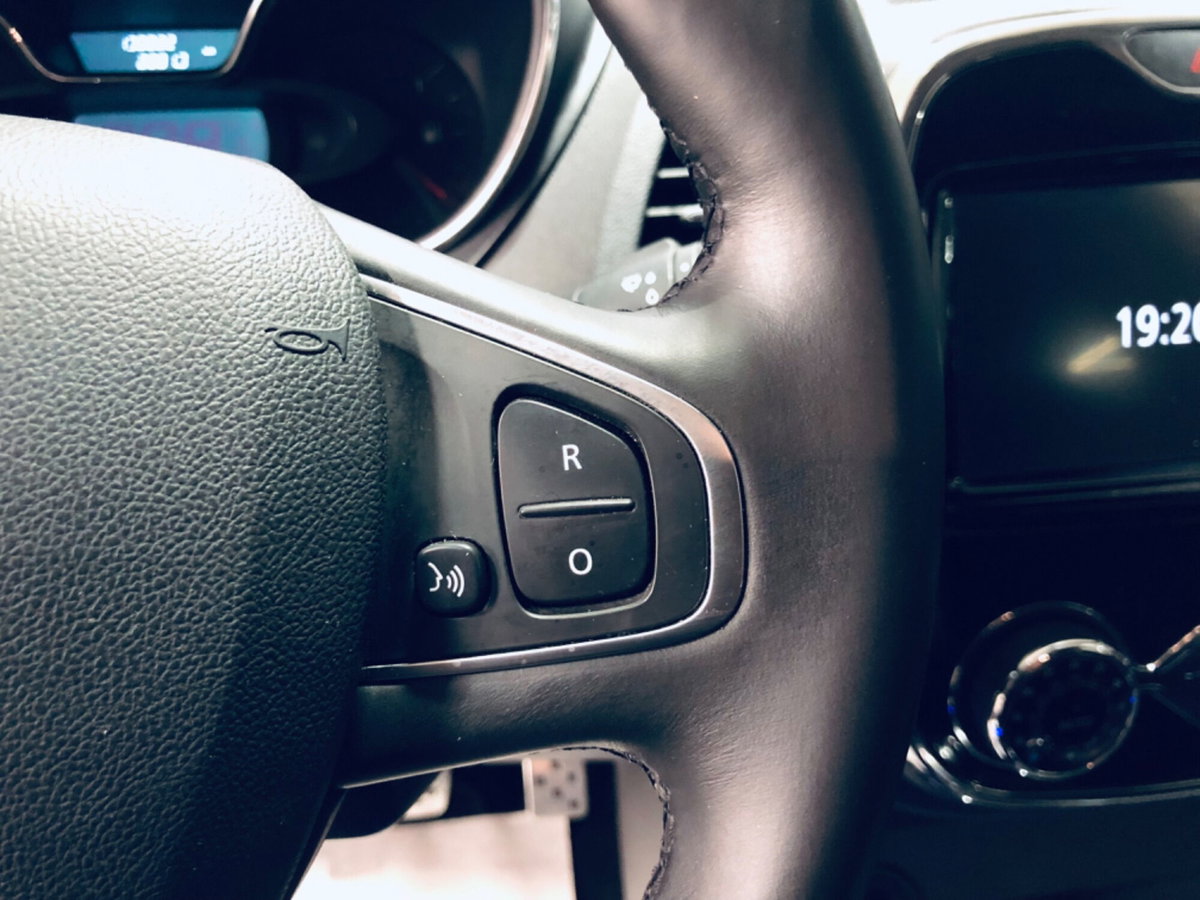 Renault Captur dCi 8V 90 CV Start&Stop Energy Intens (13)