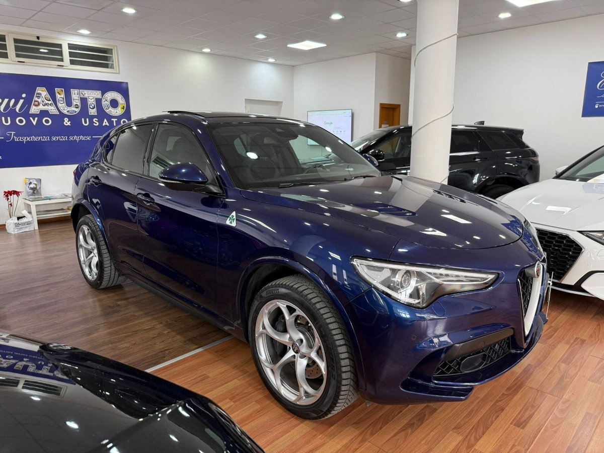 Alfa Romeo Stelvio Stelvio 2.9 Bi-Turbo V6 510 CV AT8 Quadrifoglio (5)