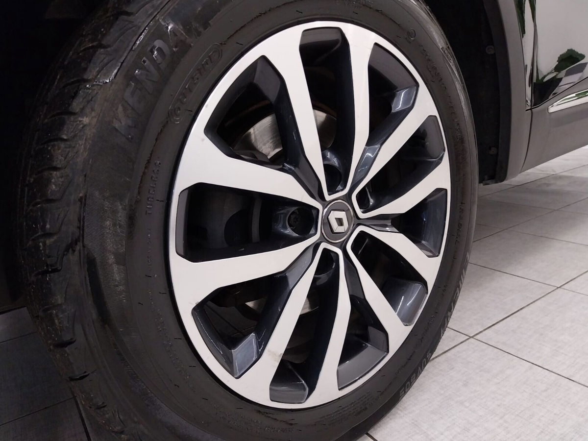 Renault Kadjar 8V 110CV Energy Sport Edition 2 (8)