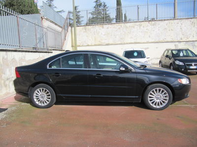 Volvo S80 2.4 D 163 CV Kinetic usata