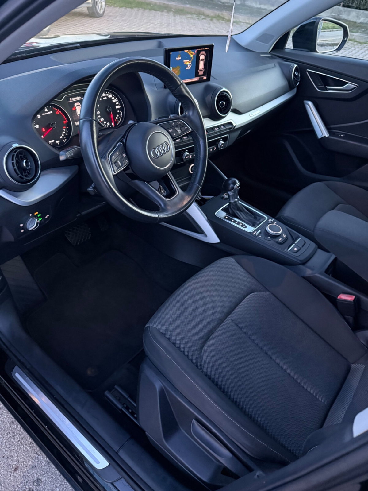 Audi Q2 Q2 30 TDI S tronic Admired (8)