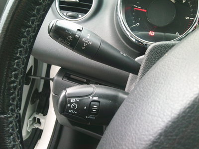 Peugeot 5008 1.6 HDi 112CV Business (10)