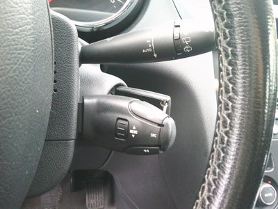 Peugeot 5008 1.6 HDi 112CV Business (12)