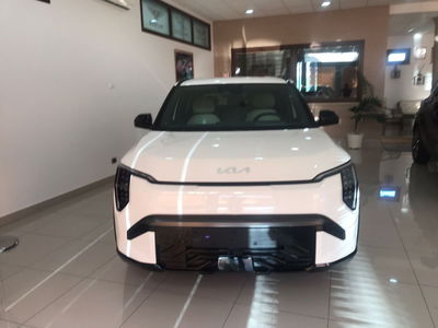 Kia EV3 81,4 kWh GT-line nuova