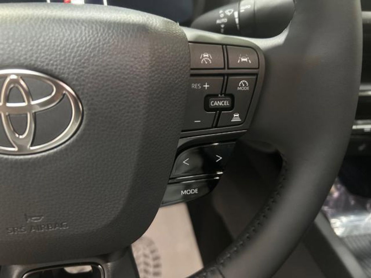 Toyota Toyota C-HR 2.0 phev Trend fwd e-cvt (8)