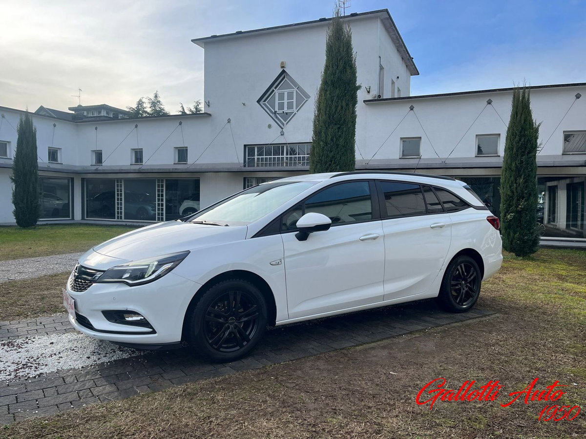 Opel Astra Station Wagon 1.6 CDTi 110CV Start&Stop Sports Elective (16)