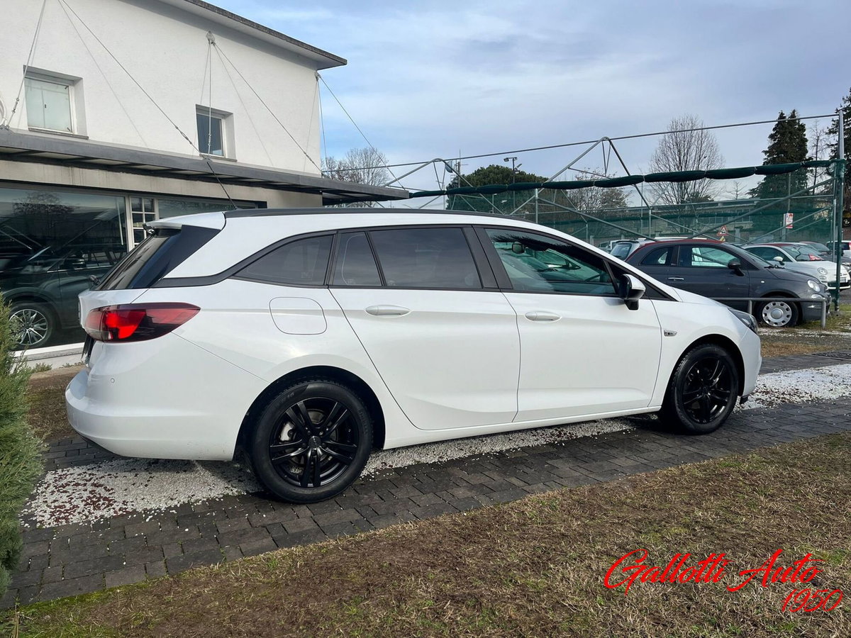 Opel Astra Station Wagon 1.6 CDTi 110CV Start&Stop Sports Elective (18)