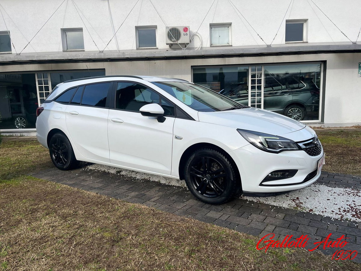 Opel Astra Station Wagon 1.6 CDTi 110CV Start&Stop Sports Elective (6)