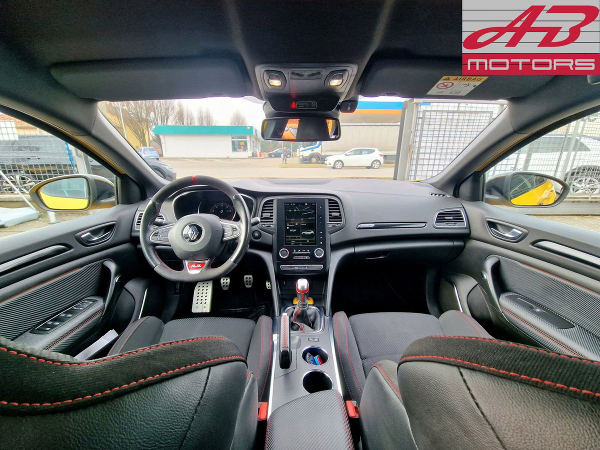 Renault Mégane TCe 300 CV R.S. Trophy 4Control (12)
