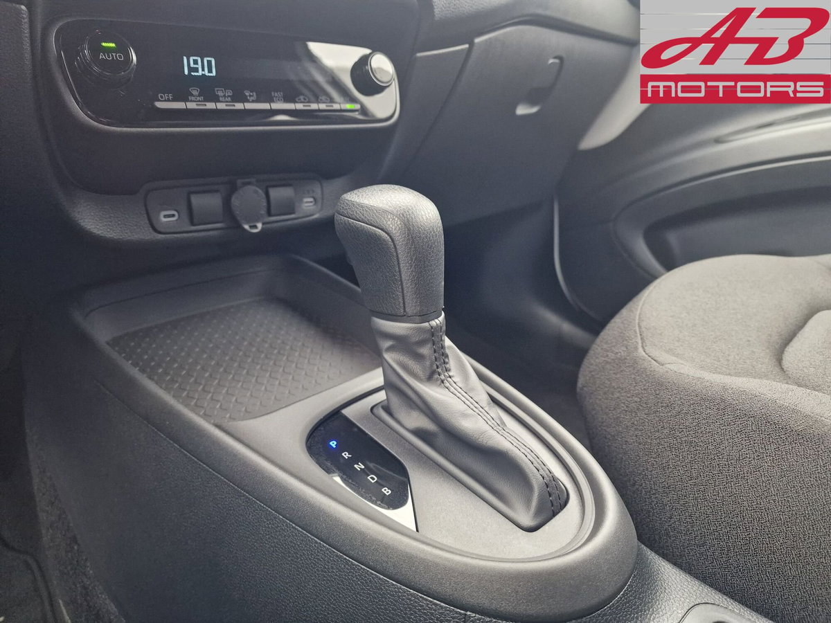 Toyota Aygo X 1.5 hybrid e-cvt (18)