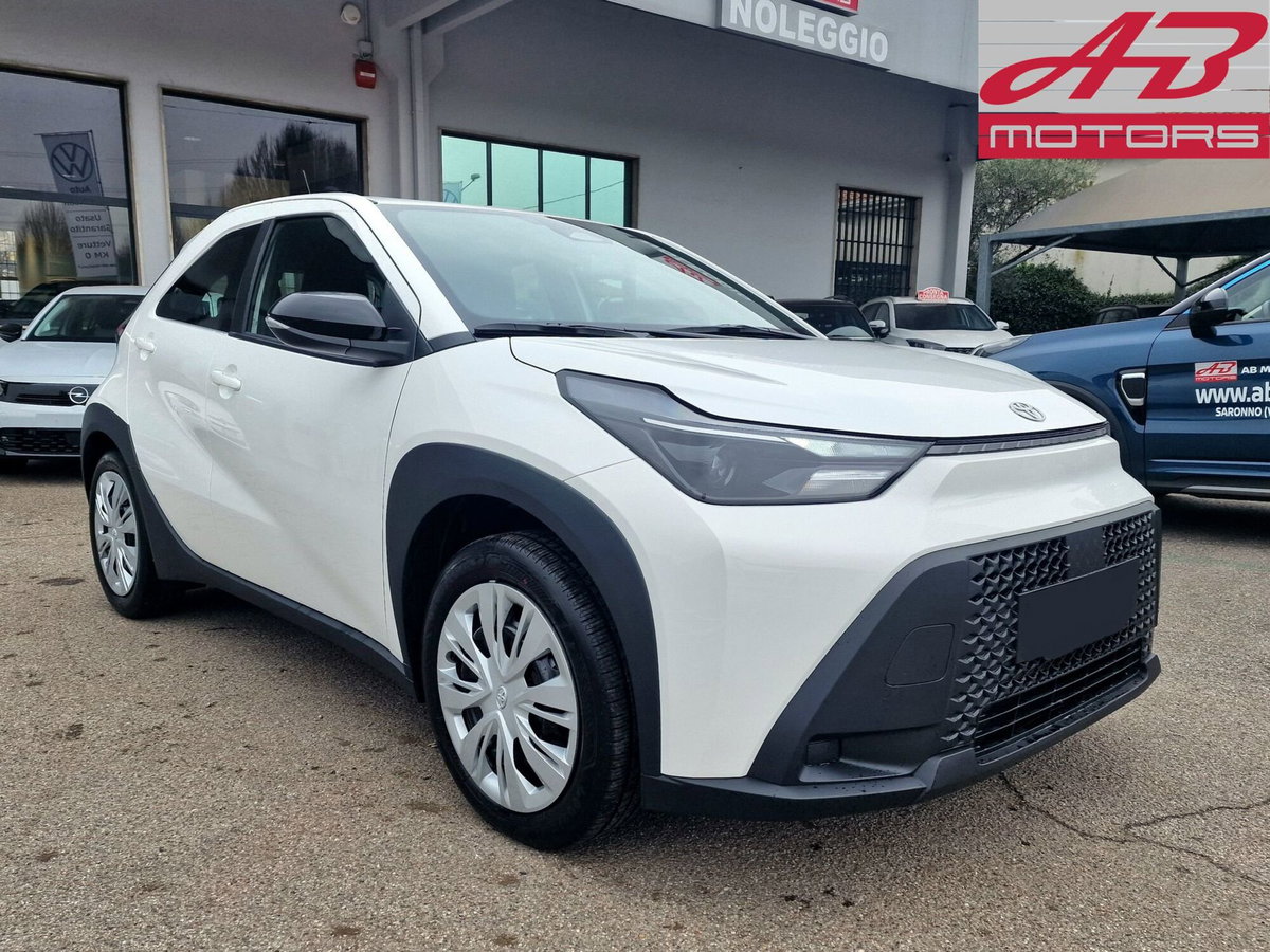 Toyota Aygo X 1.5 hybrid e-cvt (3)