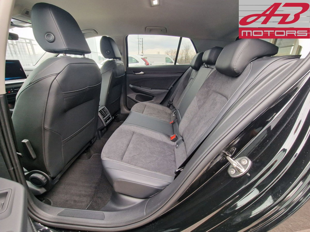 Volkswagen Golf 1.5 TSI EVO ACT 1st Edition Life (11)