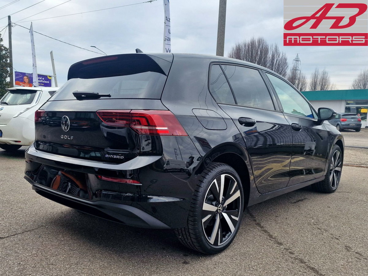 Volkswagen Golf 1.5 TSI EVO ACT 1st Edition Life (5)