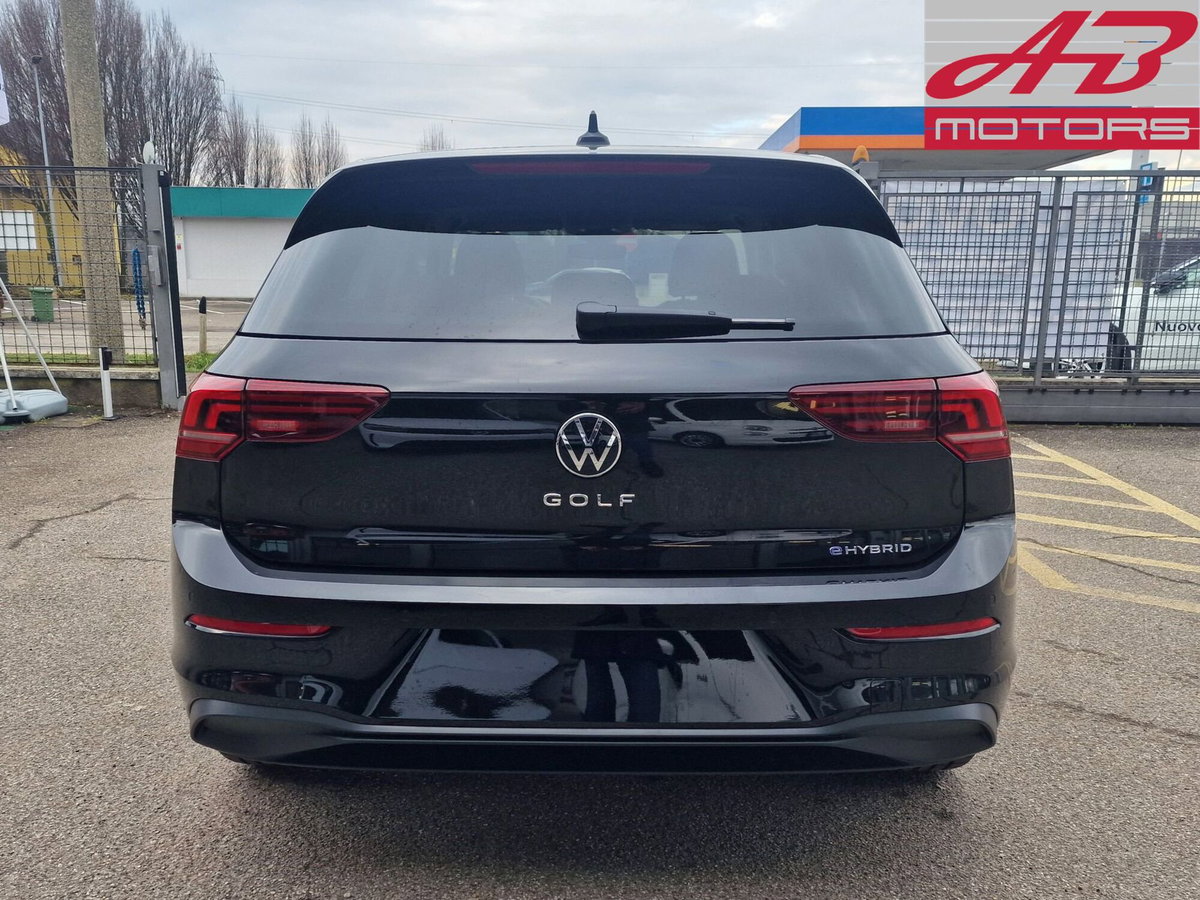 Volkswagen Golf 1.5 TSI EVO ACT 1st Edition Life (6)