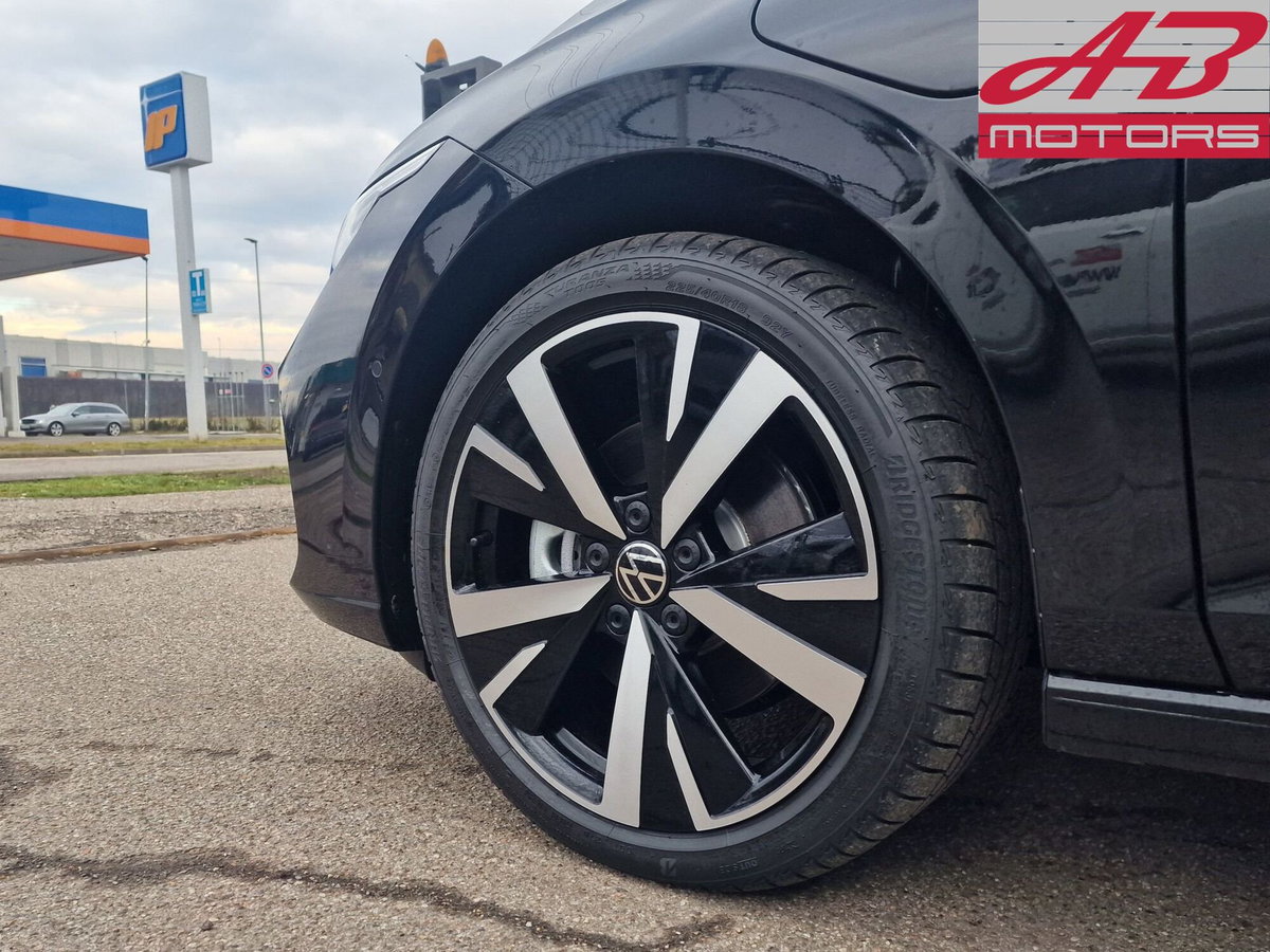 Volkswagen Golf 1.5 TSI EVO ACT 1st Edition Life (9)