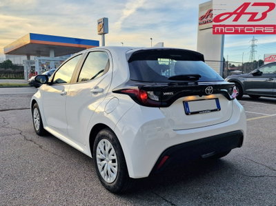 Toyota Yaris 1.5 Hybrid 5 porte Energy (7)