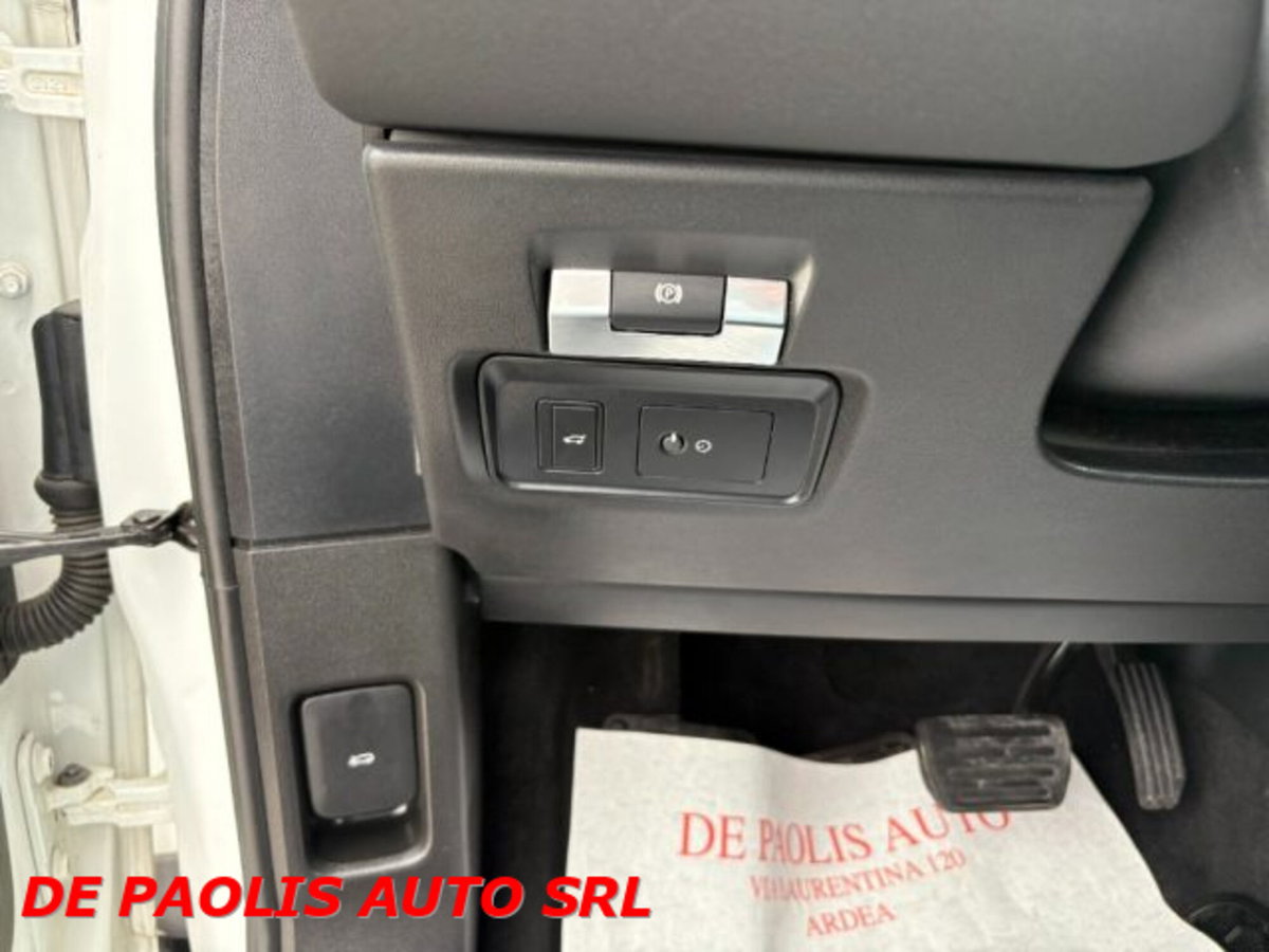 Land Rover Range Rover Evoque 2.0D I4 163 CV AWD Auto SE (10)